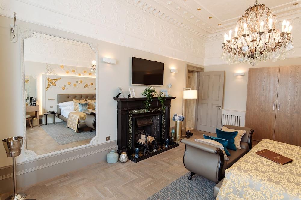 Lynnhurst Hotel จอห์นสโตน ภายนอก รูปภาพ