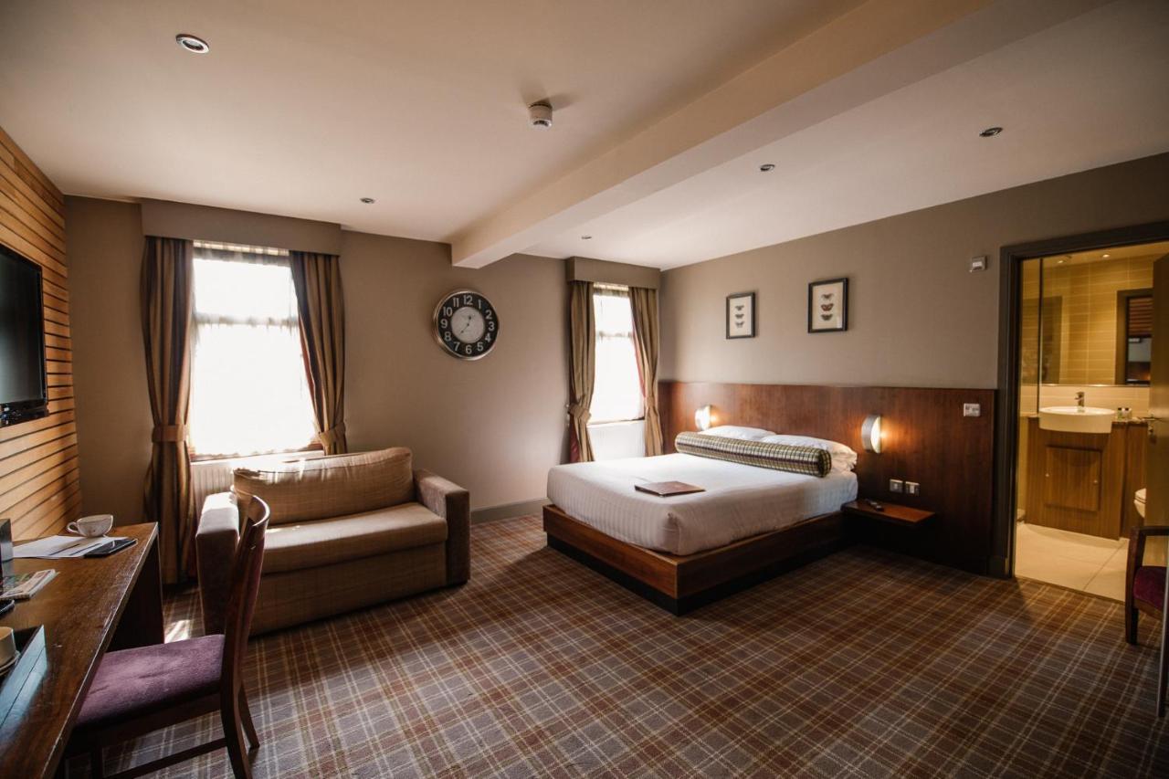 Lynnhurst Hotel จอห์นสโตน ภายนอก รูปภาพ